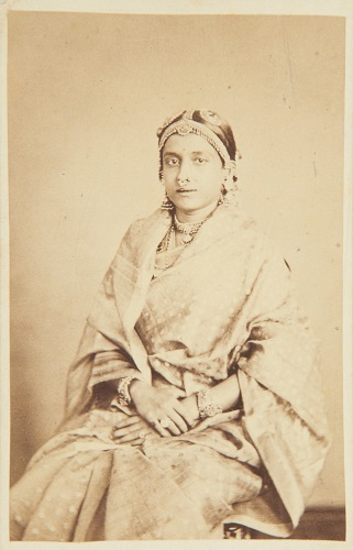 Ammachee_wife_of_His_Highness_the_Maharaja_of_Travancore_1868
